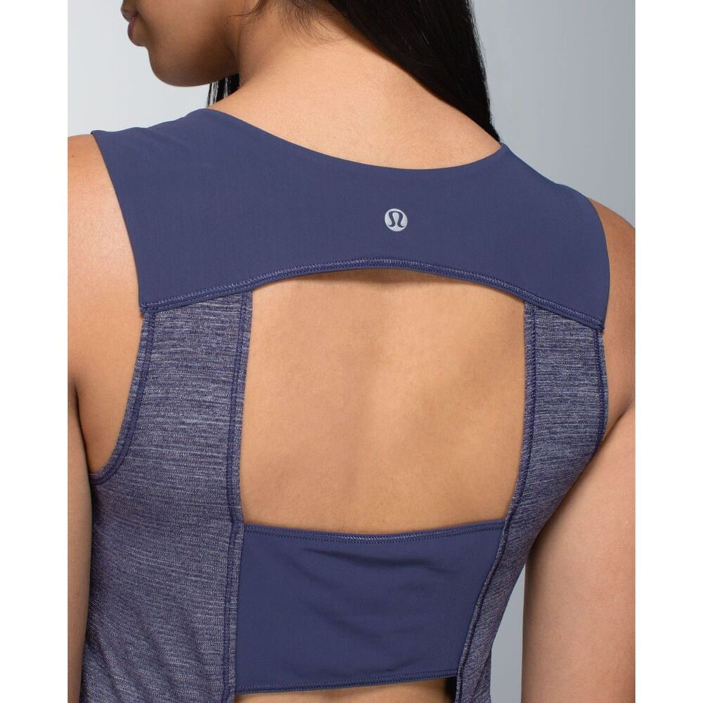 Lululemon Women's Run Righteous Tank Cadet Blue Medium/Large See measurements - Picture 2 of 7
